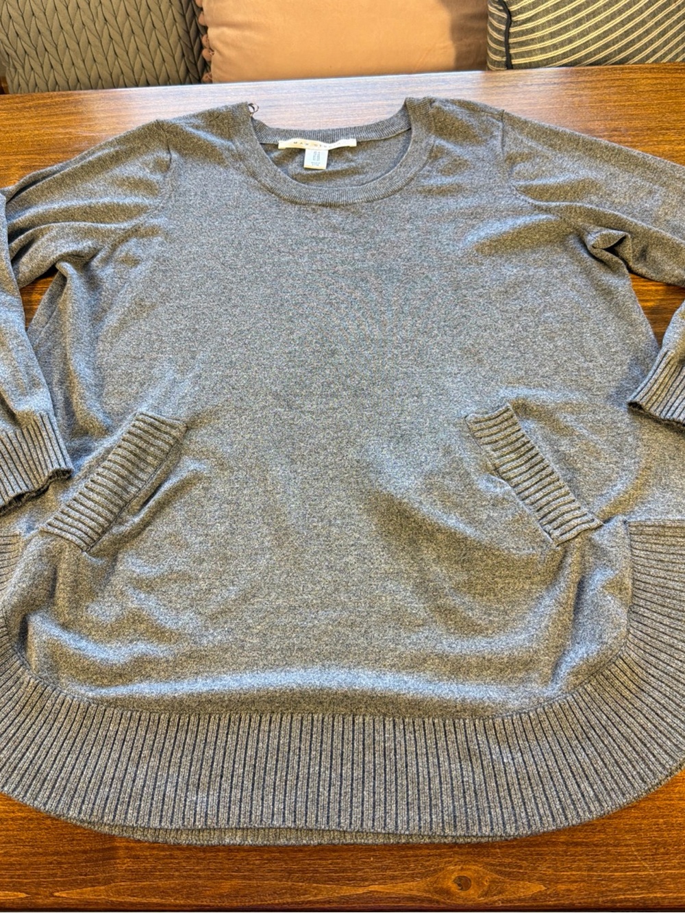 Classic Crewneck Pocket Sweater - Gray